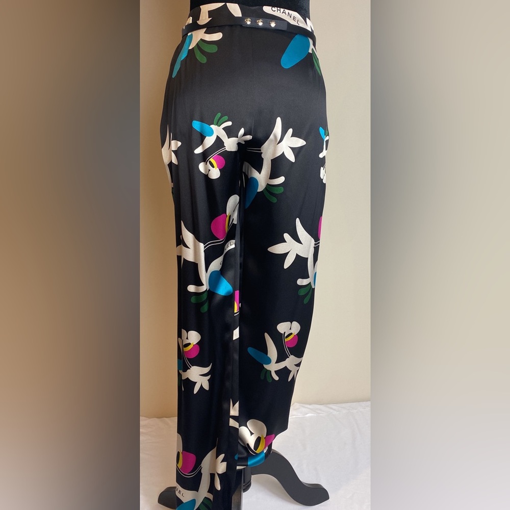 CHANEL Silk Trousers w/ belt and hanger